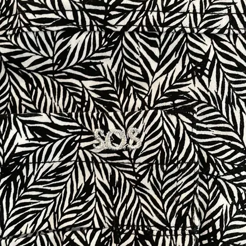 Swing Out Sister Black White Leaves Golf Skirt Size 8 Athletic Skort Preppy