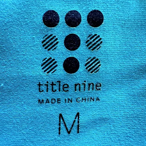 Title Nine Bonded Ultralight Running Skort Zip Pocket Outdoor Green Blue Medium