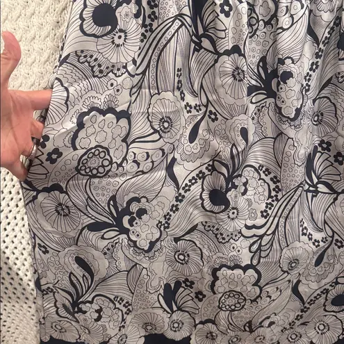 See By Chloe  WOMENS  Floral Print Silk Sleeveless Shift Mini Dress Size 8 USA