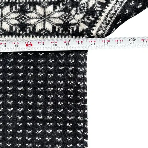 Christina Nordic Fair Isle Christmas Wool Knit Gray Sweater Size M Holiday Size M