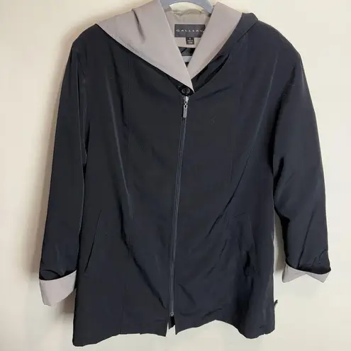 Gallery Women's Hooded Two Tone Raincoat Sz Small Removable Lining Black Beige