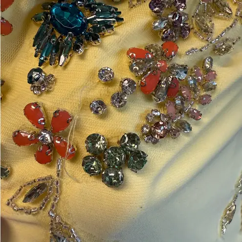 Mac Duggal Yellow Maxi Beaded Sequin Rhinestone Gown Scoop Back Dress Size 4