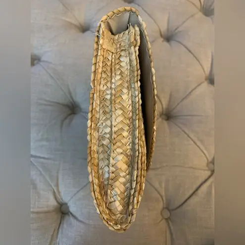 NWOT Woven Straw Clutch Tan