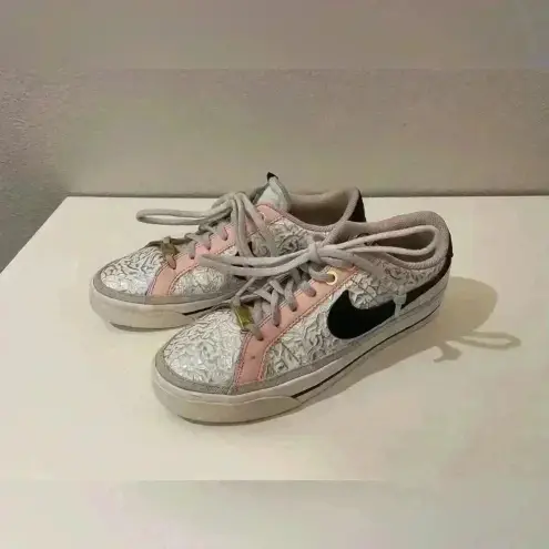 Nike  Women’s Court Legacy Serena Williams‎ Design Crew White Sneakers Size 6.5