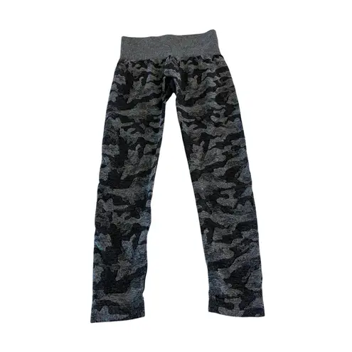 NVGTN  Camo Black and Gray Workout Leggings Size‎ Small