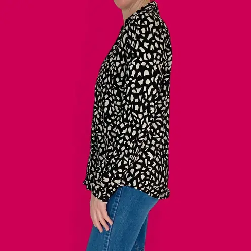 Tahari NWT Black Tan Abstract Satin Button Down Shirt