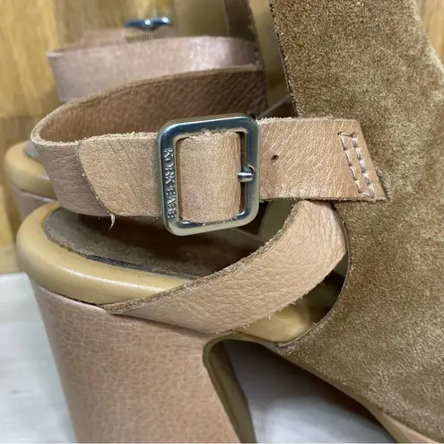 Kork-Ease Hopi Suede Leather Peep Toe Sculpted Chunky Heel 7