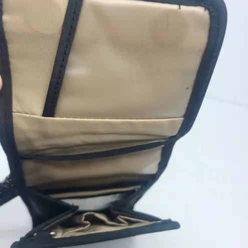 Travelon Croasbody Bag Travel Organizer Black Passport Shoulder Belt Hip Bag