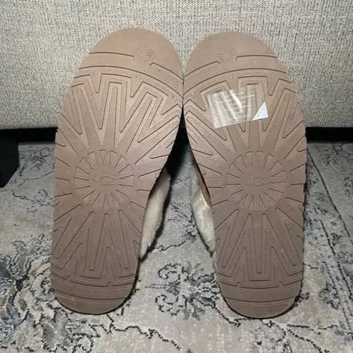 UGG Disquette Platform Slipper