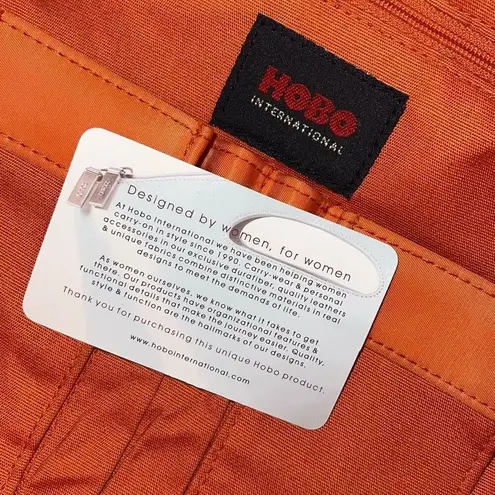 Hobo International Slouch 90s Style Gold Shoulder Bag w/story card Medium