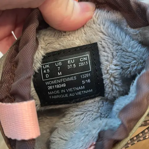 Clark’s Women’s Boots Aria Frost Ankle Faux Fur Lined Size 7 Tan