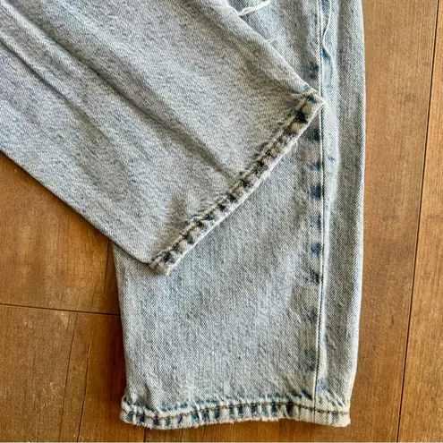 American Eagle Mom Straight Ripped Distressed High Rise Light Wash Jeans Size 12