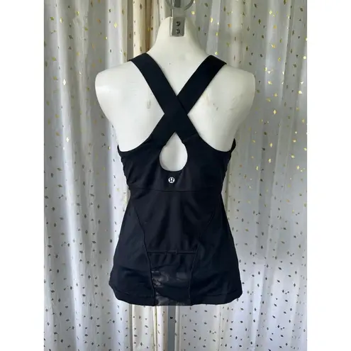 Lululemon  Women's Black Athleisure Built In Bra Criss Cross Swift Tank 4