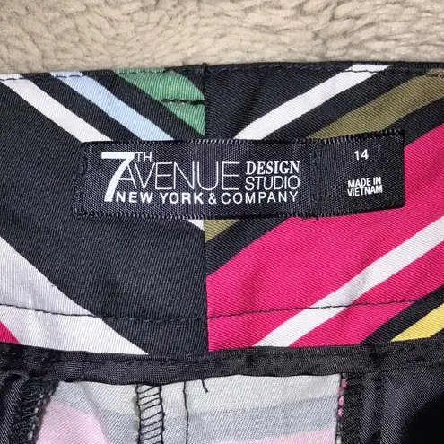 NY&CO Cuffed Shorts, size 14 Pink