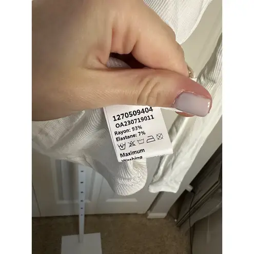 Commense Cutout Mock Neck Long Sleeve Ribbed Top Modern Chic White