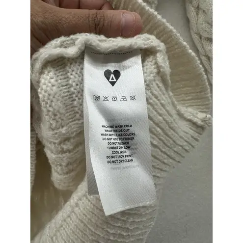 Elfric Eden Oversized Cable Knit Sweater Unisex Color Ivory Size Small