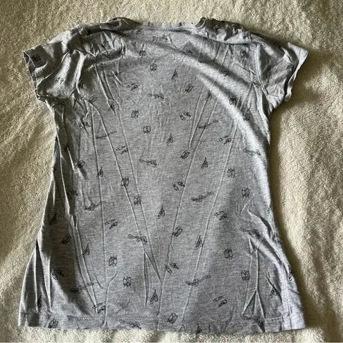 Atmosphere Gray Crew Neck Short Sleeve T-Shirt Ballet Slipper Print Size 6 VGUC