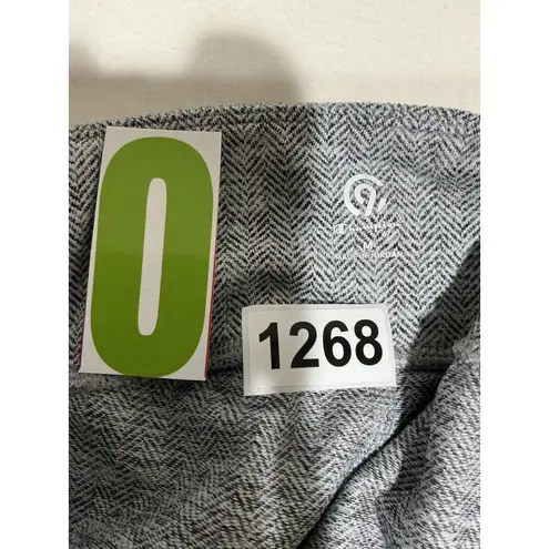 C9 Champion Woman’s Leggings Medium Side Leg Pockets Gray White