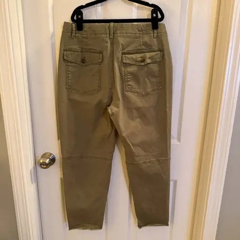 Banana Republic  Olive Green Girlfriend Authentic Chino 10P Petite Ankle Pant
