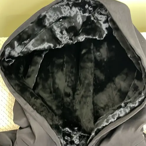 Vintage Crocodile Black Zip