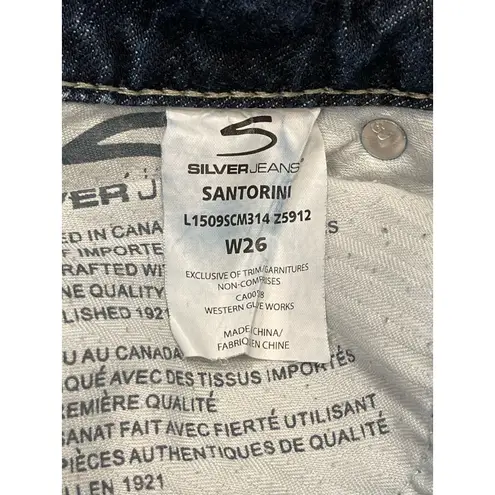 Silver Women's Santorini Capri Distressed Jeans in Medium Wash. Size 26 Blue