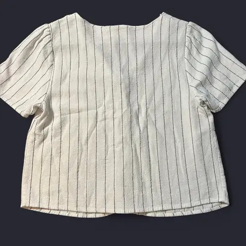 Urban Romantics Linen Blend Crop Button-Up (Size M)