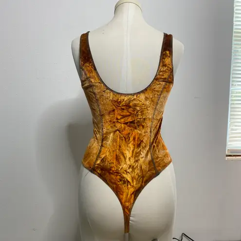 Wilfred Free Orange Velvet Like Bodysuit