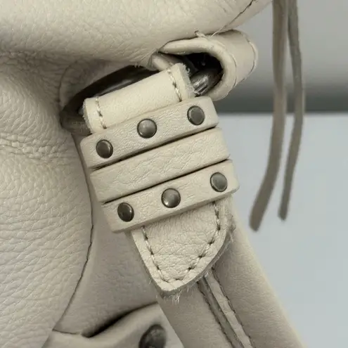 The Sak Collective LADERA Cream Pebbled Leather Crossbody Bag Purse Tassled Silver