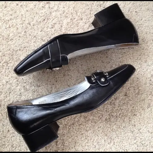 Taryn Rose Leather Loafers Black & Silver with Buckle Women’s EU Size 40