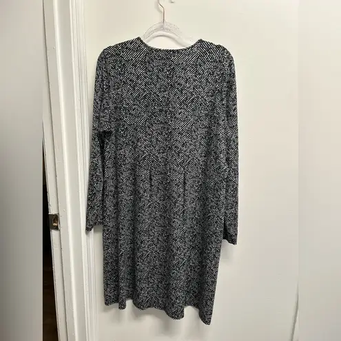 J.Jill Wearever Chic Long Sleeve Black and White Dress Gray Size L