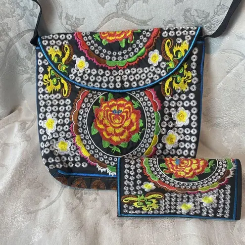 Embroidered Boho Artsy Festival Shoulder Bag & Wallet Set