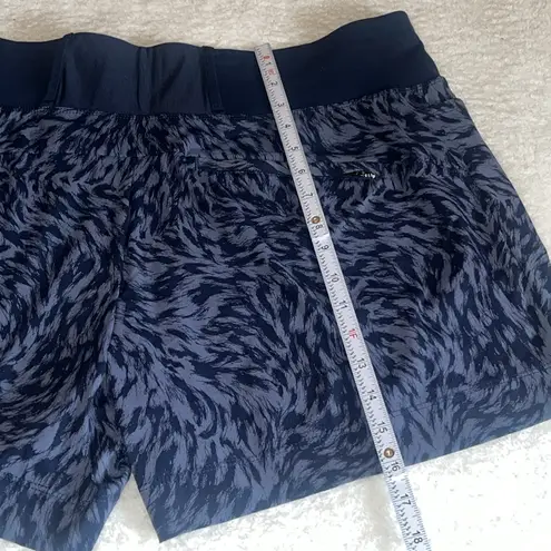 Athleta  Trekkie North Printed Short Lightweight Hiking Activewear Size 18 NWT‎