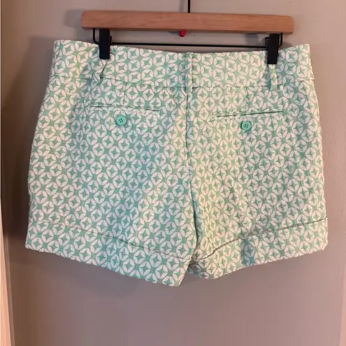 NY & Co 7th Avenue Mint Jacquard Shorts Size 10 Geometric Preppy Spring Summer Green
