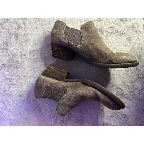 Born Women's Dallia Ankle Booties Brown Size 7 Casual Fall Shoes