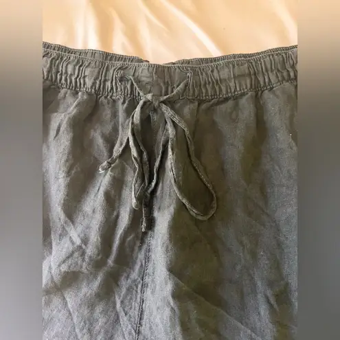 Tahari Black Linen Shorts Lightweight Relaxed Fit 100% linen classic summer plus