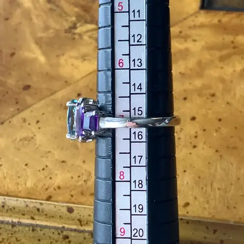 Teal Color Changing African Amethyst Ring Size 7 Silver