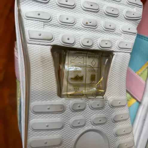 NEW YRU Qozmo Aiire Pastel Rainbow Light up High Top Sneakers 8