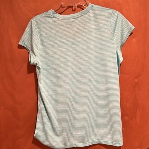 Xersion  Active Wear‎ Shirt Size Large