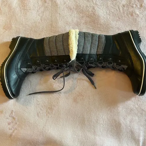 Jbu by Jambu water resistant black and gray herringbone with fur trim size 6.5M