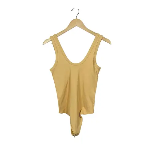 Abercrombie & Fitch NWOT  Seamless Ribbed Scoop Neck Bodysuit Beige Size M