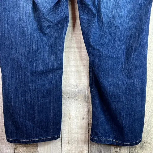 MARIANNE Size 16 Blue Denim Capri Jeans 5 Pockets Embroidered Back Pockets