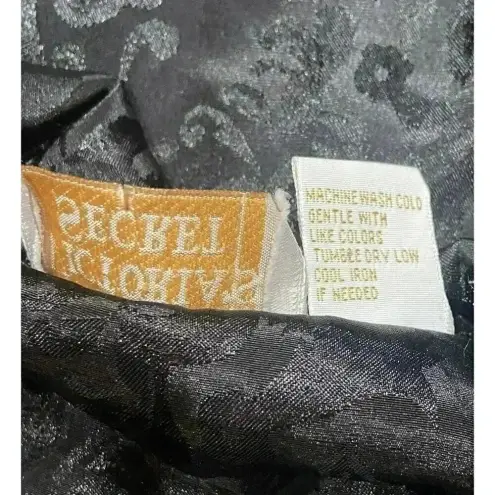 Victoria's Secret  Vintage Gold Label‎ Sleep Shirt Size Small Black Short Sleeve