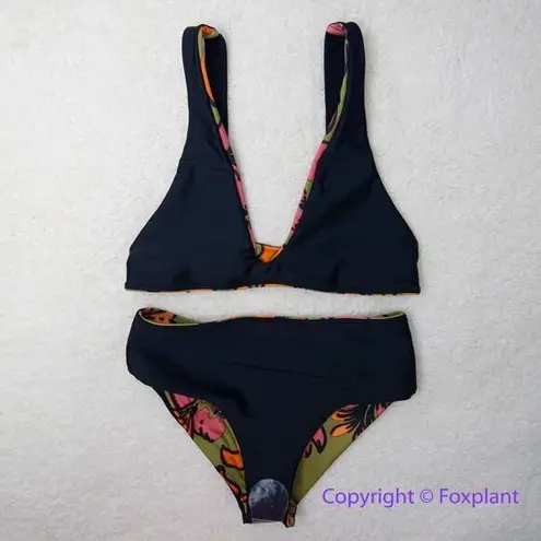 New! Set! Seea Brasilia Reversible Bikini Top and Bottom , Freya, size XS Green