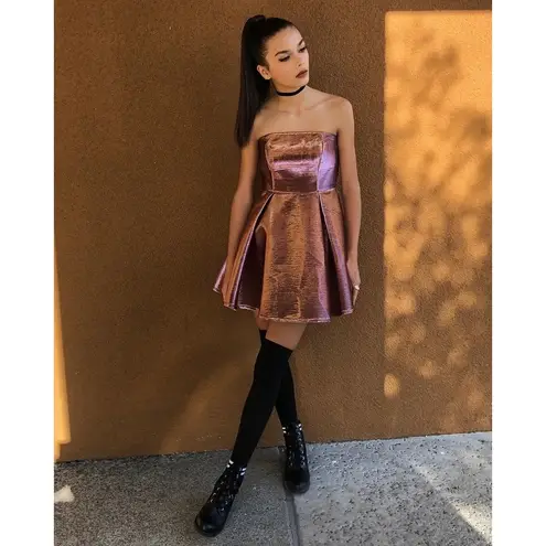 Topshop  Pink Metallic Strapless Mini Dress Size 8 Fit & Flare Barbie Fairy Rave