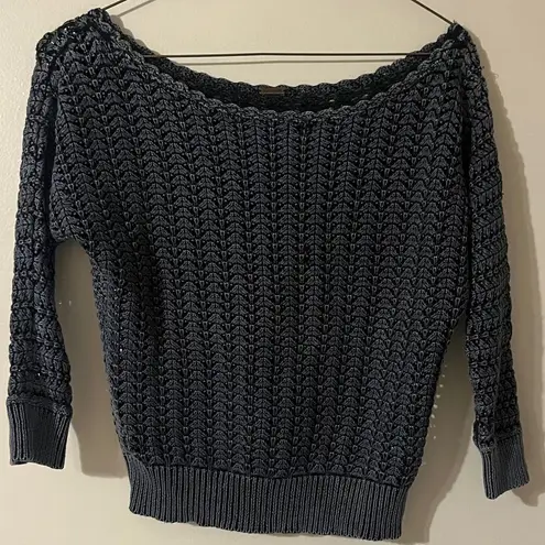 Free People  woman’s sweater boomerang crochet grey small top