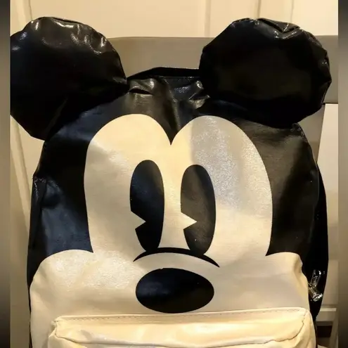 Lounge Fly Rare Disney Mickey Mouse big face backpack with ears