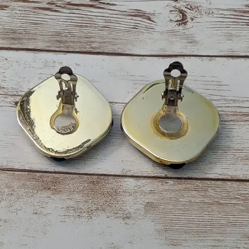 Vintage Clip On Earrings