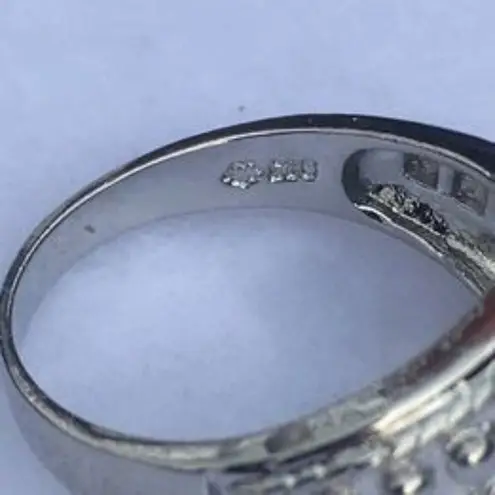 Sterling Silver Sapphire Solitaire Birthstone Ring, Accented Band in Size 7