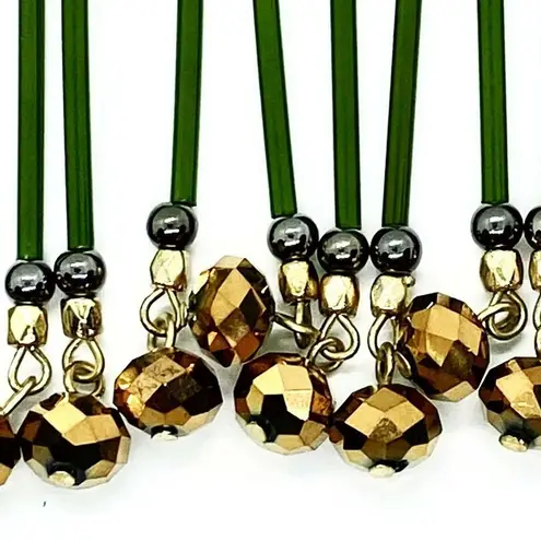 Boutique Green Bronze Wood Bib Style Necklace & Earrings