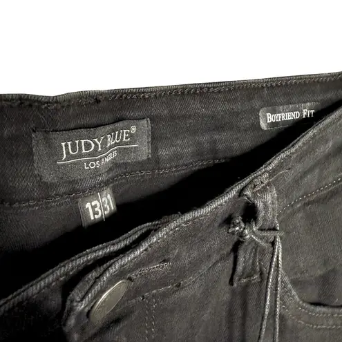 Judy Blue Distressed Boyfriend Jeans Size 13/31 Black Denim Relaxed Fit Stretchy
